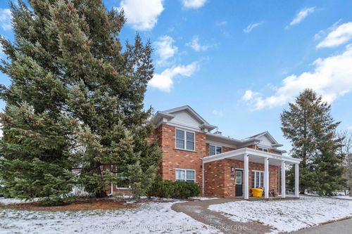 104-4090 John Charles Boulevard, Lincoln, ON, L0R2C0 | Card Image