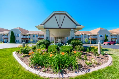 N113W16241 Sylvan Cir, Germantown, WI, 53022-6034 | Card Image