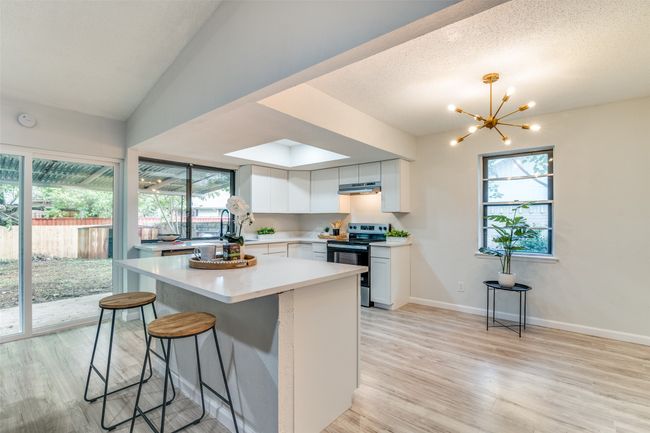 409 Brookview Dr, House other with 3 bedrooms, 2 bathrooms and null parking in Garland TX | Image 9
