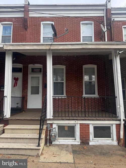 225 Concord Ave, WILMINGTON, DE, 19802-4033 | Card Image