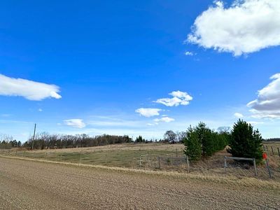 21057 Township Road 454, House detached with 4 bedrooms, 2 bathrooms and null parking in Camrose County AB | Image 2