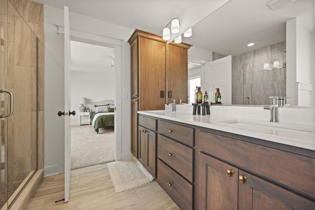 2228 N Green Lee, Home with 5 bedrooms, 4 bathrooms and null parking in Cumming IA | Image 29