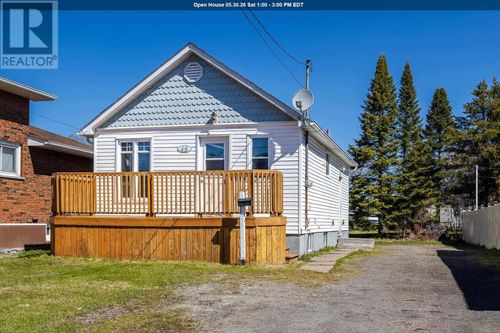 48 Churchill Ave, Sault Ste. Marie, ON, P6C2R2 | Card Image