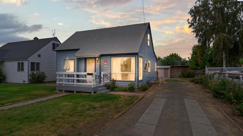 621 S 13th St, Sunnyside, WA, 98944-1603 | Card Image