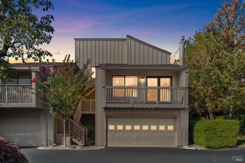 11 Chapparal Ct, Novato, CA, 94949-6610 | Card Image