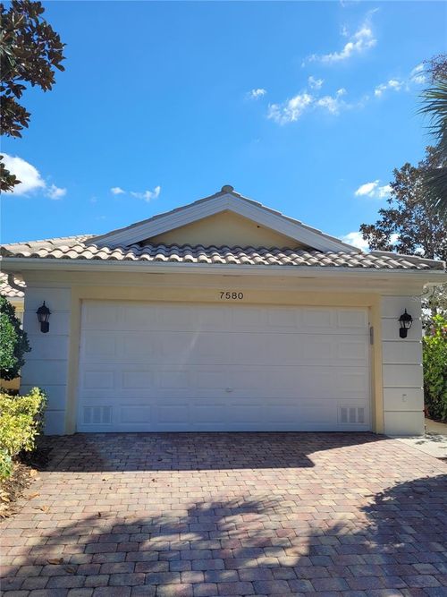 7580 Camminare Drive, Sarasota, FL, 34238 | Card Image