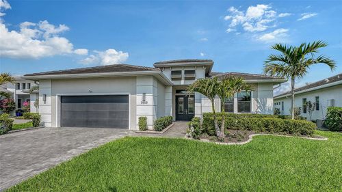 5018 Surfside Cir, Lakewood Ranch, FL, 34211-1105 | Card Image