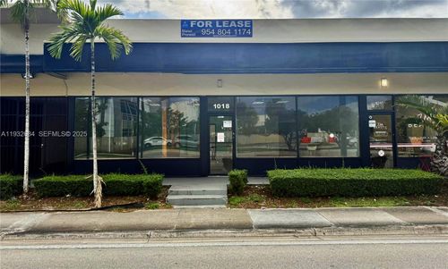 1018 N Miami Beach Blvd, North Miami Beach, FL, 33162-3828 | Card Image