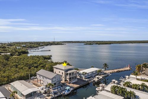 112 Seagull Ln, Tavernier, FL, 33070-2841 | Card Image