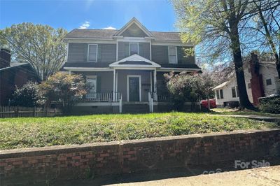 219 W Bell Street, Home with 3 bedrooms, 3 bathrooms and null parking in Statesville NC | Image 1