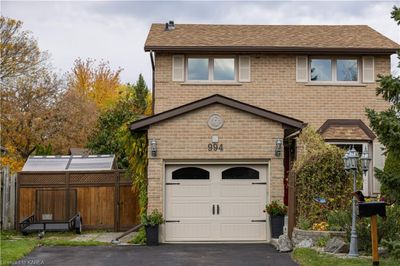 994 Westminster Pl, House other with 3 bedrooms, 2 bathrooms and 5 parking in Kingston ON | Image 3