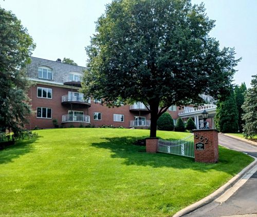 unit-23-8621 Basswood Rd, Eden Prairie, MN, 55344-4177 | Card Image