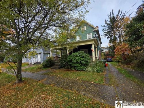 329 Crossman St, Jamestown, NY, 14701-3357 | Card Image