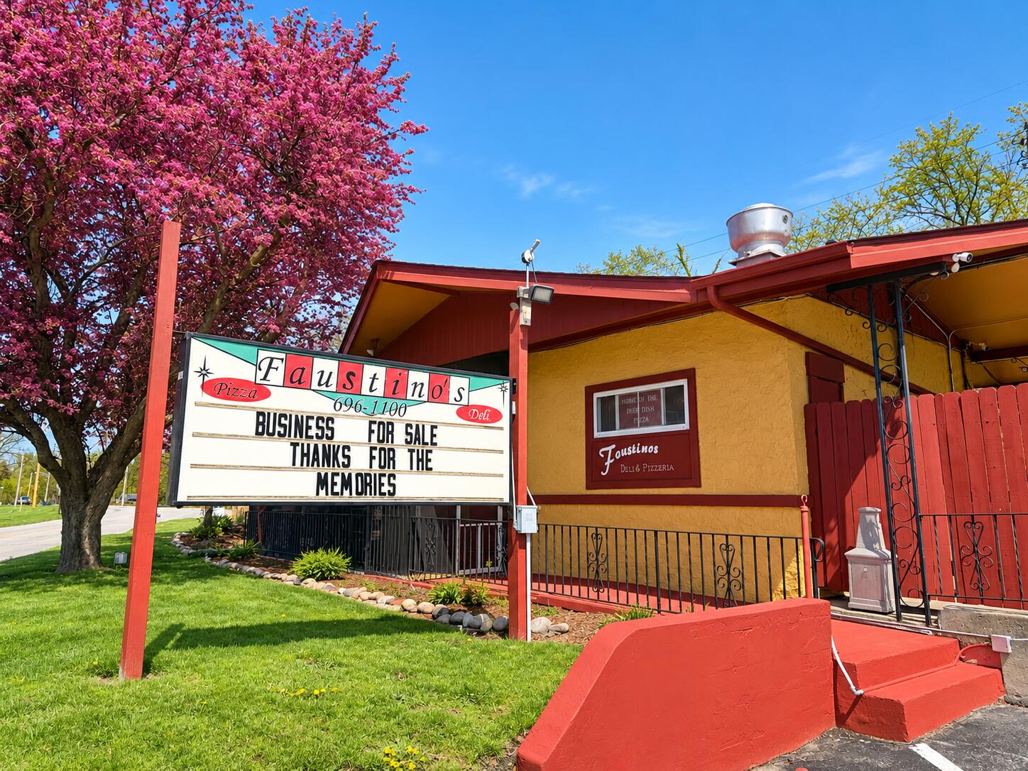 399 Clark St, Lowell, IN 46356