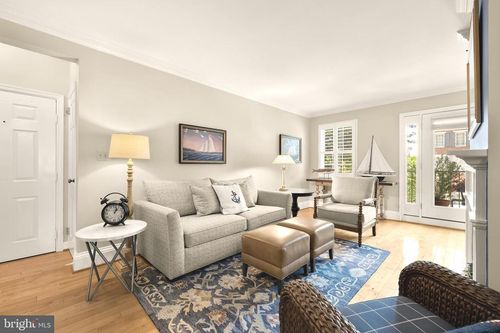 2b-1115 N Pitt St, ALEXANDRIA, VA, 22314-1468 | Card Image