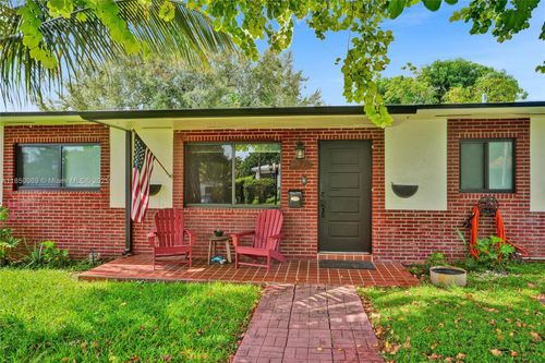 278 Ne 116th St, Miami, FL, 33161-6620 | Card Image