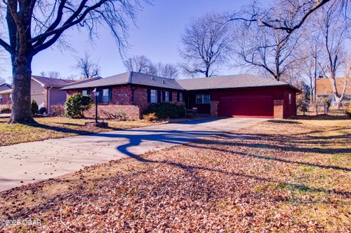 2920 S Michigan Ave, Joplin, MO, 64804-2839 | Card Image