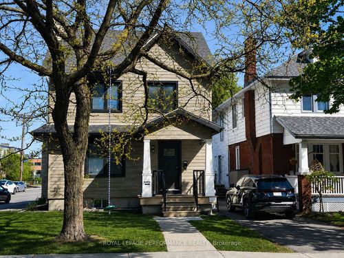 277 Powell Ave, Ottawa, ON, K1S2A4 | Card Image