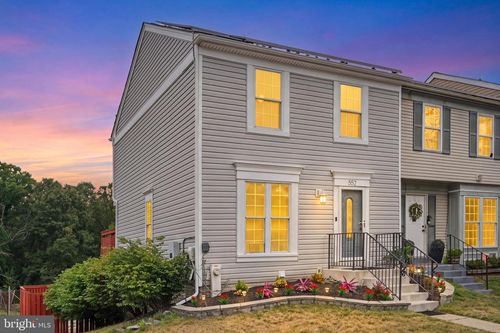 552 Short Curve Rd, GLEN BURNIE, MD, 21061-5132 | Card Image