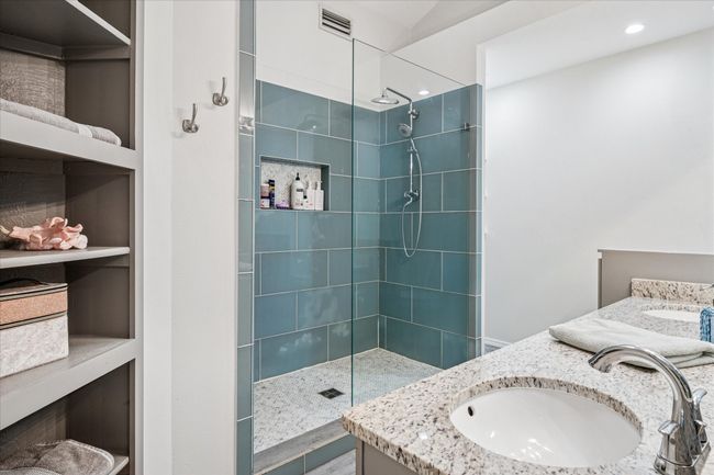 APT-1102 - 4050 Frankford Rd, Condo with 2 bedrooms, 3 bathrooms and null parking in Dallas TX | Image 8