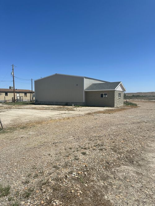 1110 E Main St, Wellington, UT, 84542-9773 | Card Image