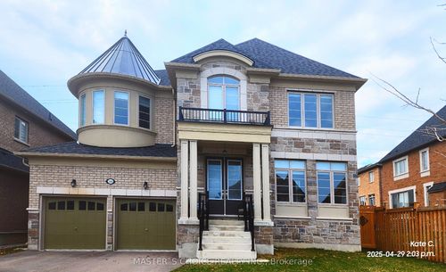 264 Reg Harrison Trail, Newmarket, ON, L3X0M4 | Card Image