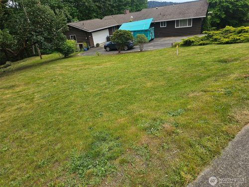 9311 Peacock Hill Ave, Gig Harbor, WA, 98332-1026 | Card Image