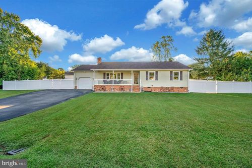 3903 Norris Dr, FREDERICKSBURG, VA, 22407-6863 | Card Image