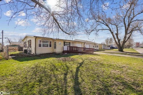 407 N 14th Ave, Marshalltown, IA, 50158-2218 | Card Image