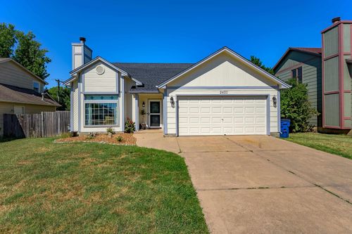 2421 S Linden St, Wichita, KS, 67210-2404 | Card Image