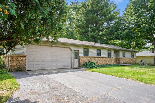4832 Woodside Dr, Buchanan, MI, 49107-9417 | Card Image