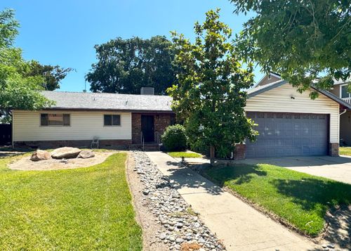 1041 Golden Gate Ave, Dos Palos, CA, 93620-2036 | Card Image