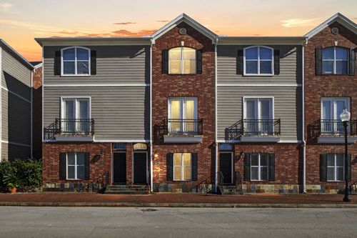 320 Cathedral Sq, Beaumont, TX, 77701-2800 | Card Image