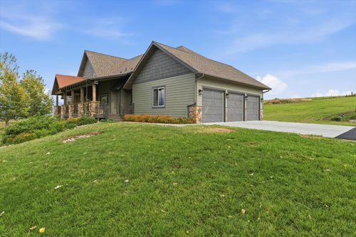 2074 Desperado Trail, Corvallis, MT, 59828 | Card Image