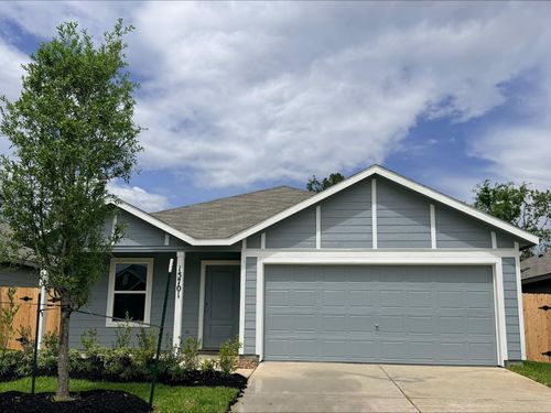 15717 Plum Brook Dr, Conroe, TX, 77303-2986 | Card Image