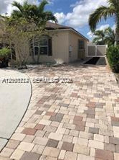 6456 Nw Flair St, Port St. Lucie, FL, 34986-3791 | Card Image