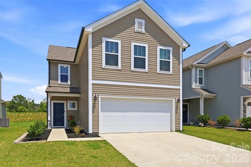 517 Willamette Dr, Salisbury, NC, 28146-6229 | Card Image