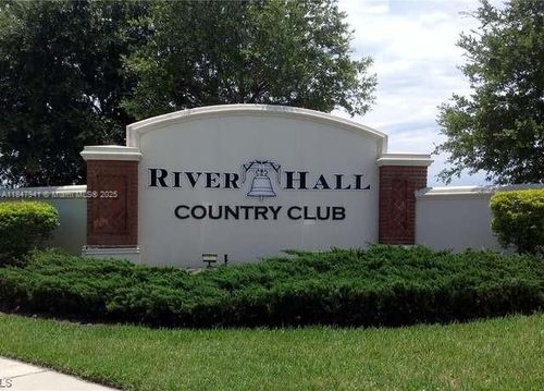 3172-3172 Weston Manor Dr, ALVA, FL, 33920-4757 | Card Image