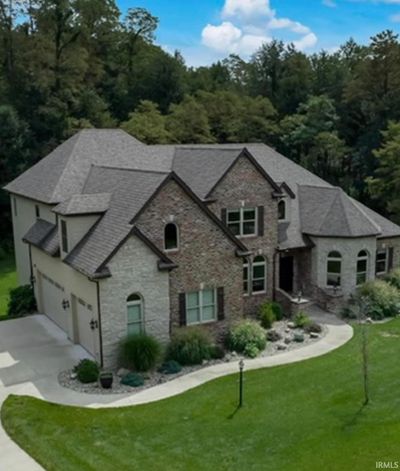 21562 Golden Maple Court, House other with 6 bedrooms, 4 bathrooms and null parking in South Bend IN | Image 2