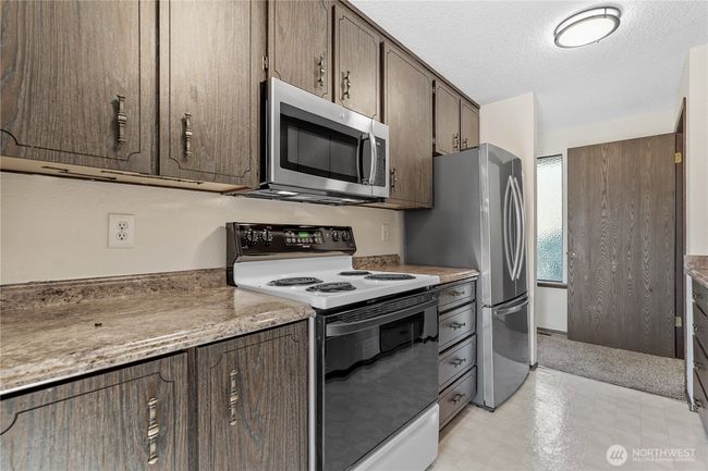 8108 - 8106 41 St Street Ct W, House other with 6 bedrooms, 3 bathrooms and 4 parking in University Place WA | Image 16