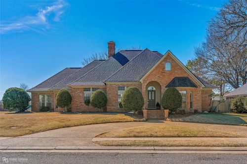 153 Southwood Dr, Bossier City, LA, 71111-6065 | Card Image