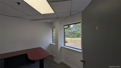 ste-5-118 River Rd, Harriman, NY, 10926-3022 | Card Image