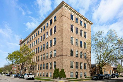 404-123 N Blount St, Madison, WI, 53703-4602 | Card Image