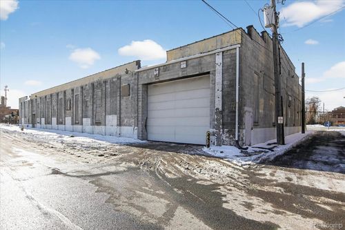 232 Ferdinand St, Detroit, MI, 48209-3249 | Card Image