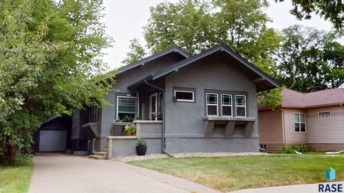 1215 3rd St, Brookings, SD, 57006-2316 | Card Image