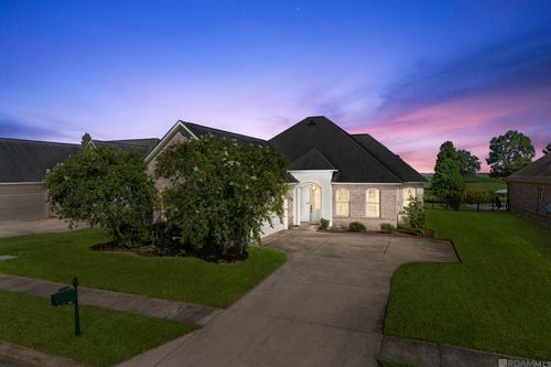 59660 Thomas Ross Dr, Plaquemine, LA, 70764-5270 | Card Image