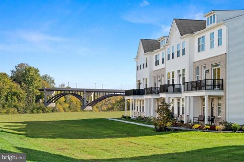 923 Anvil Ct, PHOENIXVILLE, PA, 19460-1344 | Card Image