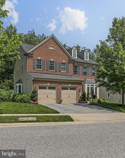 8717 Springvale Dr, LUTHERVILLE TIMONIUM, MD, 21093-4033 | Card Image
