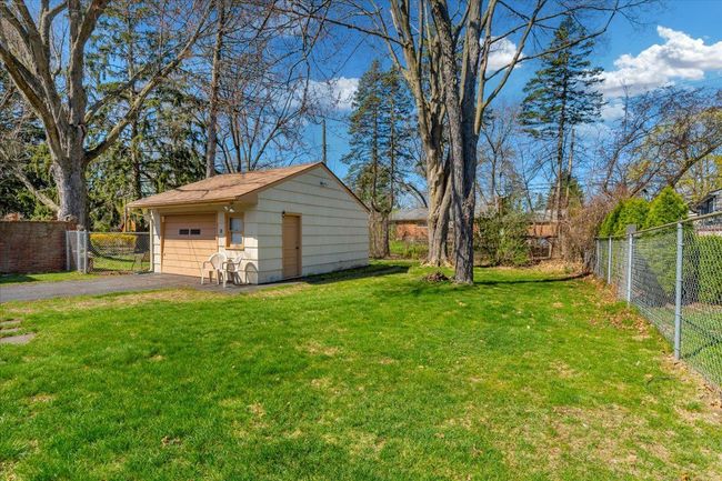 1608 Inverness St, House other with 2 bedrooms, 2 bathrooms and null parking in Sylvan Lake MI | Image 15