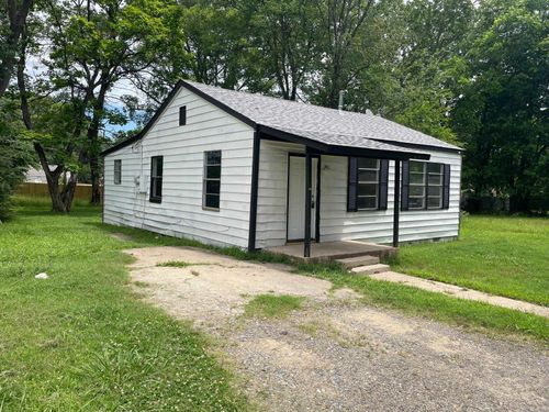 202 Roosevelt Rd, Jacksonville, AR, 72076-4730 | Card Image